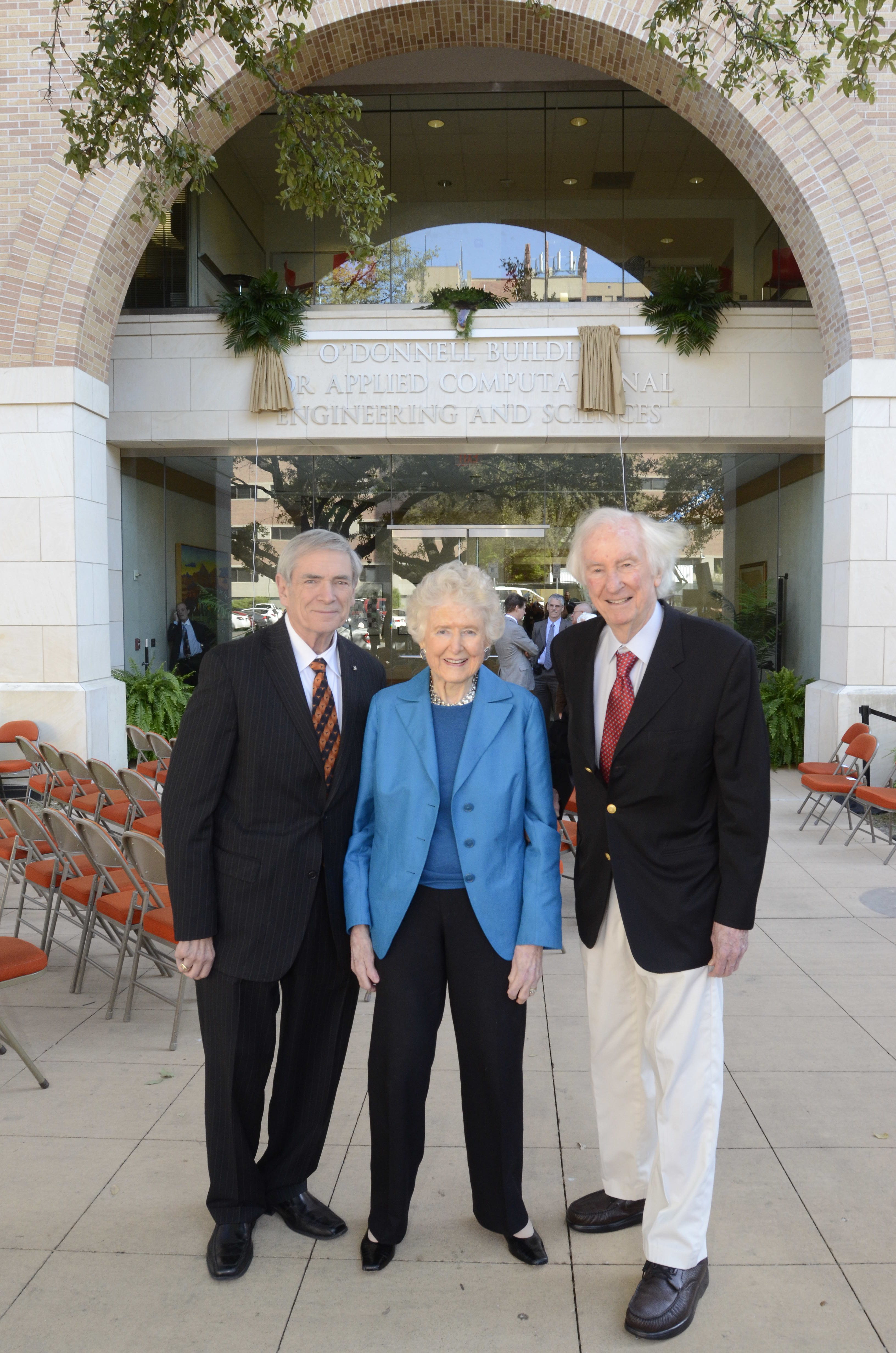 From Left to Right: J. Tinsley Oden, Edith and Peter J. O'Donnell, Jr outside the building that bears their name on campus at UT Austin.