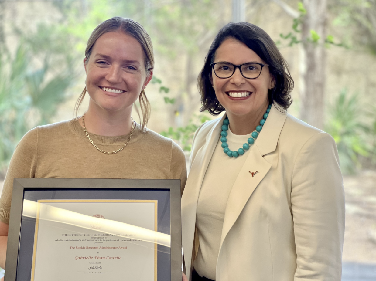 Gabrielle receiving the UT Rookie Research Administrator Award, pictured with Fernanda Leite, Interim Vice President for Research.