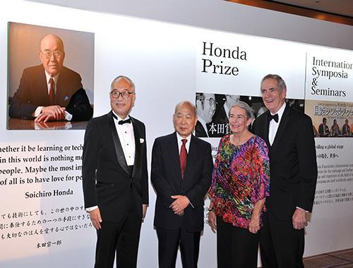 Honda Prize honors Tinsley Oden for establishing computational mechanics 